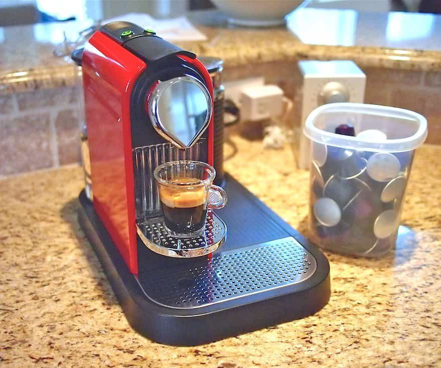 espresso shot van een nespresso machine